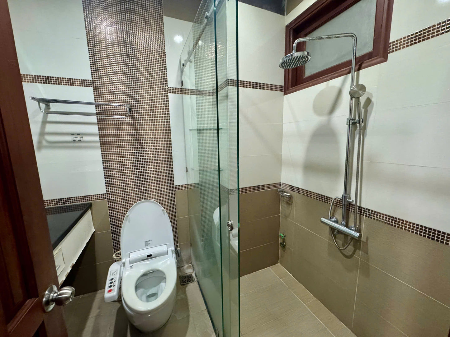 [013305]HGSTUBC-LG01